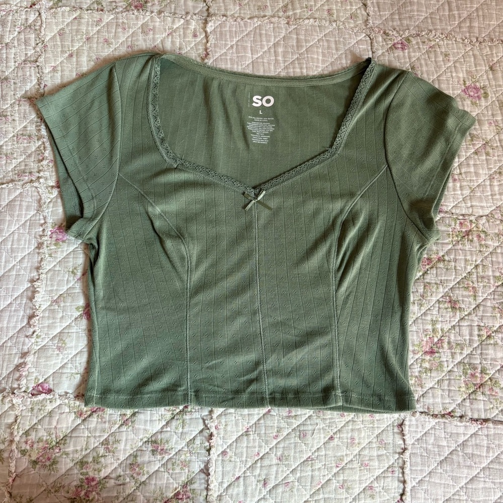 SO Green Asymmetrical Cap Sleeve Crop Blouse